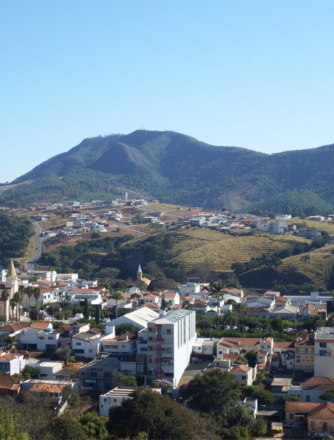 Serra do macaco Monte Sião - shopping catalão