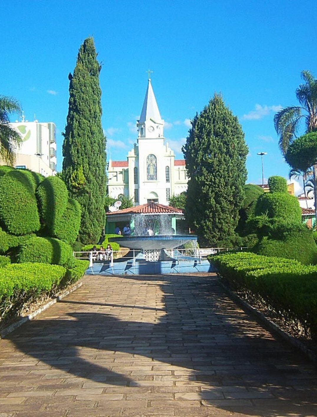 Igreja Matriz de Santo Antônio - shopping catalão