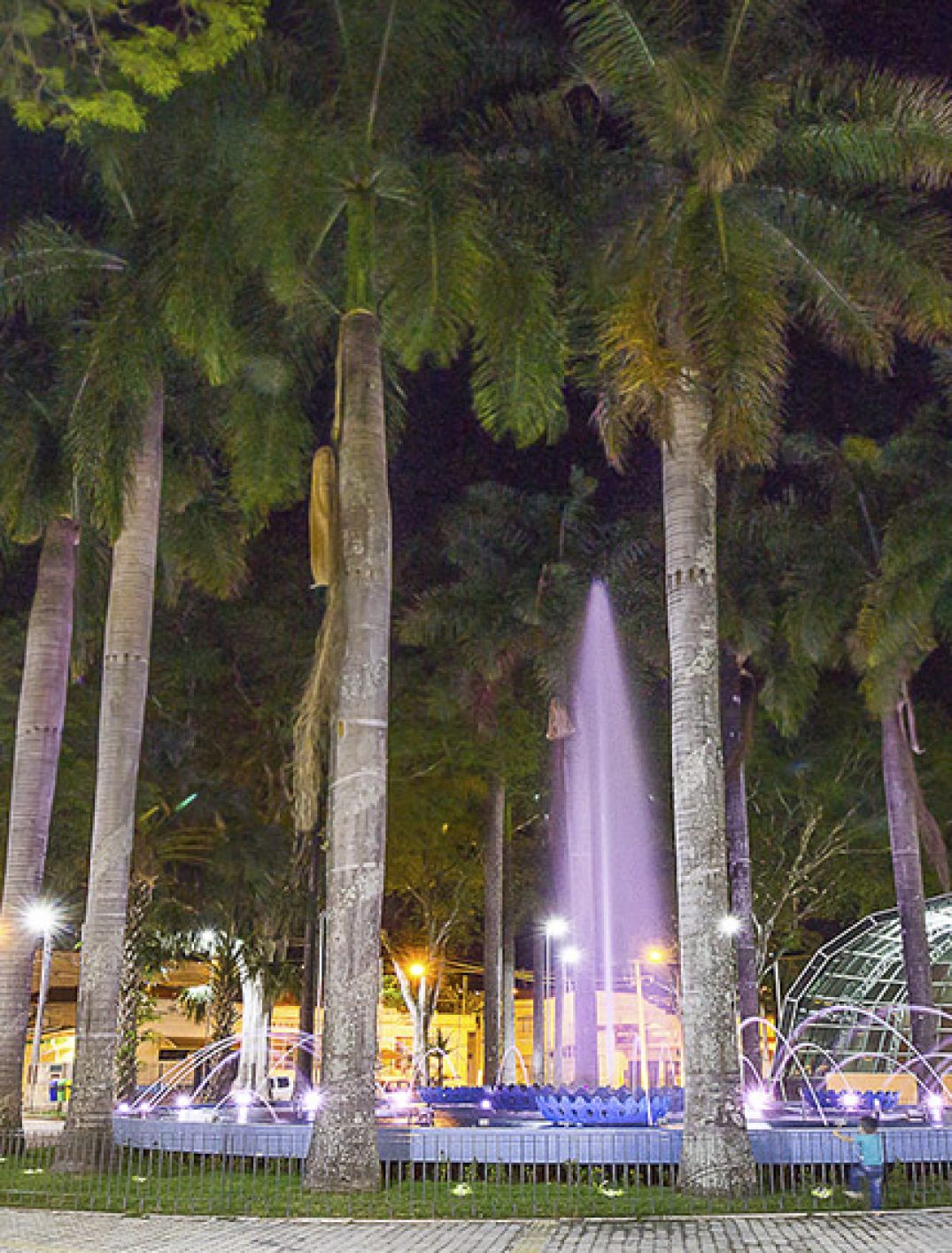 Capital da porcelana em Serra Pedreira - shopping catalão